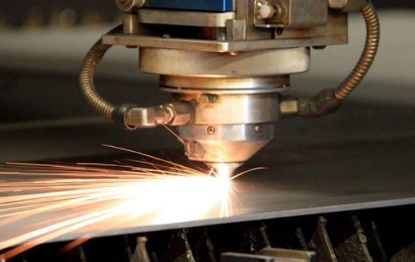 corte laser na fabricação