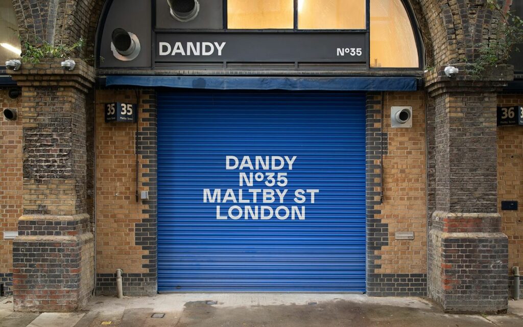 fachada do Dandy em Londres