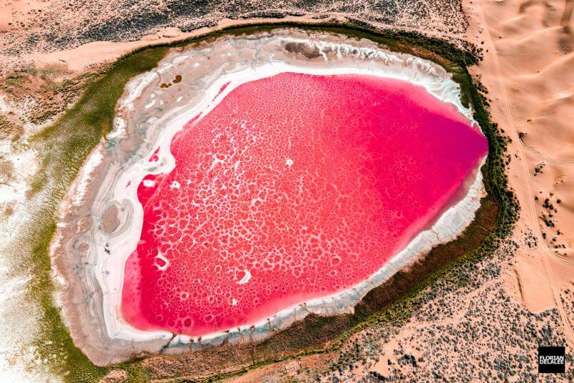 agua em poça por Florian Delalee