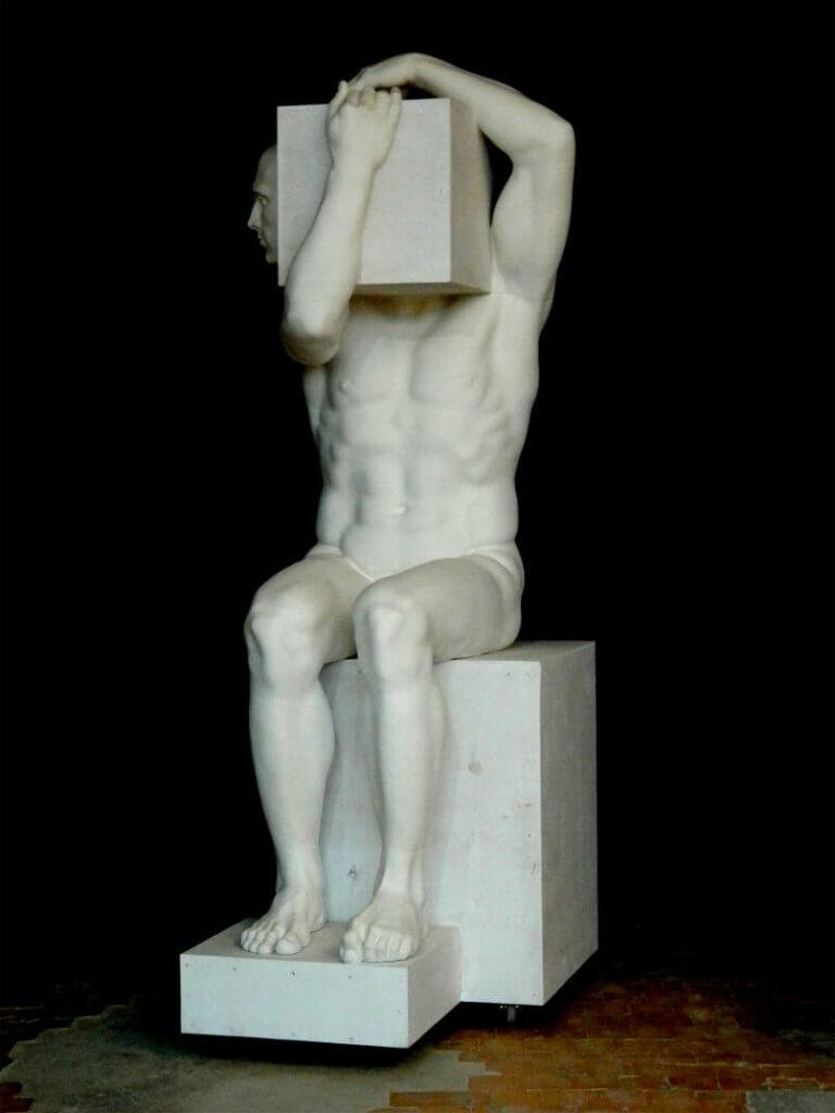 corpo esculpido  por Adrian Balogh