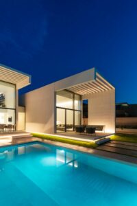 casa com piscina por Arquitetura Ruben Muedra
