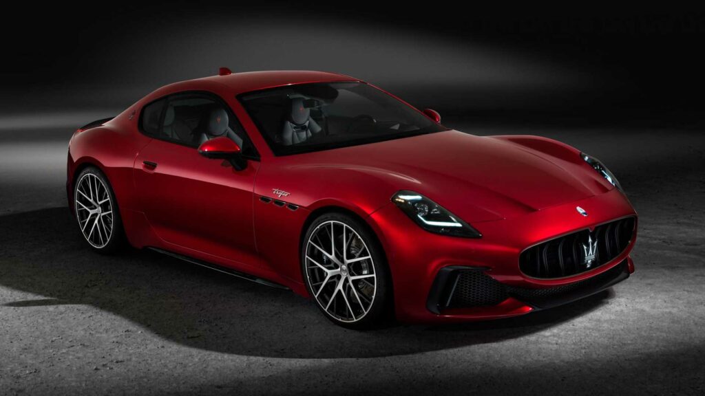 show esse modelo  Maserati grandturismo